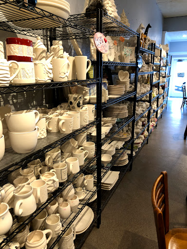 Pottery Store «Kiln Creations», reviews and photos, 60 N 9th St, Noblesville, IN 46060, USA