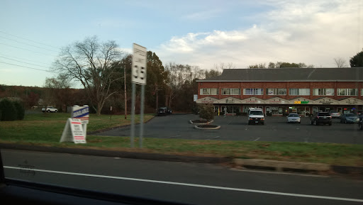 Barber Shop «Legendary Looks Barbershop», reviews and photos, 30 lafayette Square, Vernon, CT 06066, USA