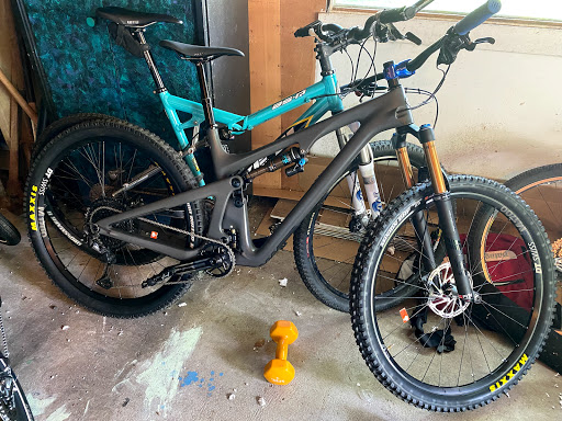 Bicycle Store «Woodside Bike Shop», reviews and photos, 1523 Woodside Rd, Redwood City, CA 94061, USA