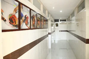 Tanvir Hospital image