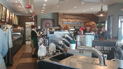 Coffee Shop «Starbucks», reviews and photos, 2034 N Highland Ave, Jackson, TN 38305, USA