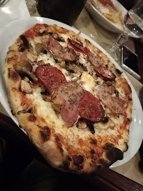 Pizza du Restaurant italien Le Caruso à Puteaux - n°5