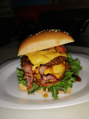 Opiniones de Cheese Burger en Quito - Hamburguesería