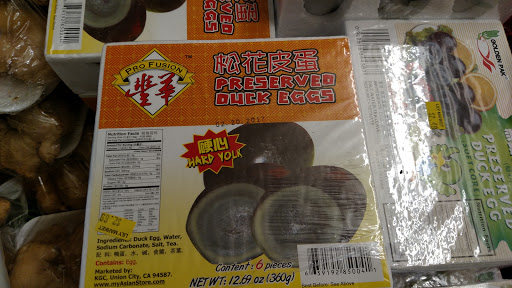 Asian Grocery Store «Lily Market», reviews and photos, 11001 NE Halsey St, Portland, OR 97220, USA