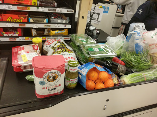 Grocery Store «Kroger», reviews and photos, 1802 N Pointe Dr, Durham, NC 27705, USA