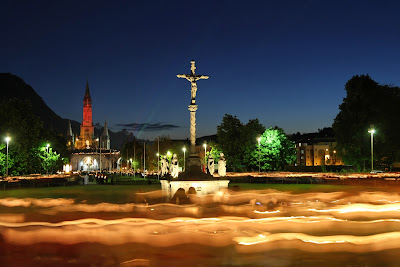 Tangney Tours à Lourdes