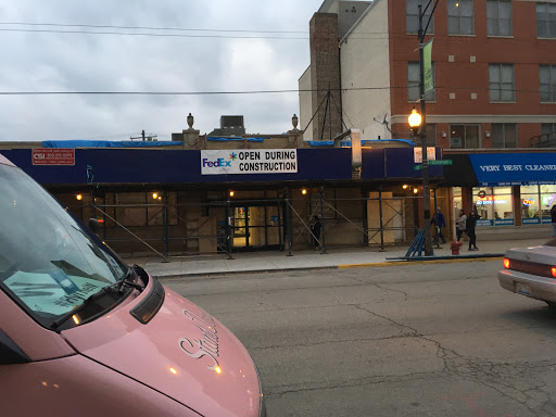 Print Shop «FedEx Office Print & Ship Center», reviews and photos, 3524 N Southport Ave, Chicago, IL 60657, USA
