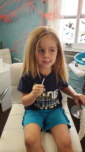 Hair Salon «Tangled Hair Salon & Spa», reviews and photos, 556 S Hwy 27, Clermont, FL 34715, USA