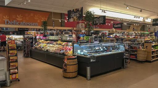 Supermarket «Super Stop & Shop - Whitman», reviews and photos, 475 Bedford St, Whitman, MA 02382, USA