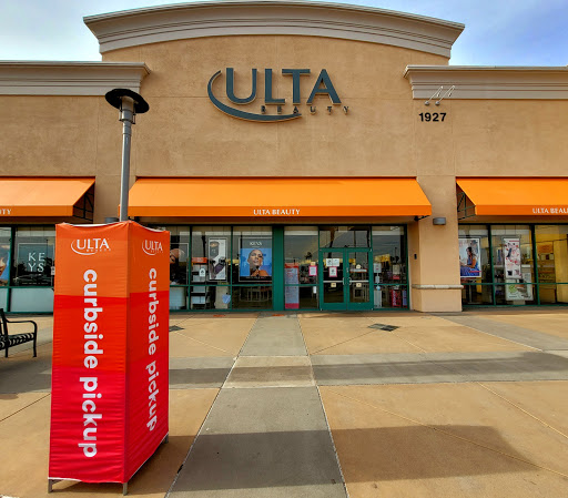 Hair Salon «Ulta Beauty», reviews and photos, 1927 N Campus Ave, Upland, CA 91784, USA