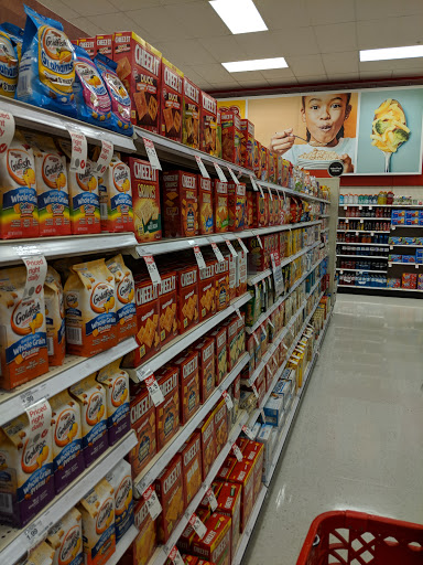 Department Store «Target», reviews and photos, 660 N Edwards Blvd, Lake Geneva, WI 53147, USA