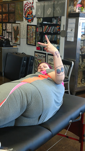 Tattoo Shop «Bulldog Tattoo Parlor», reviews and photos, 3530 Martin Way E, Olympia, WA 98506, USA