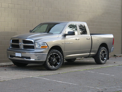 Used Car Dealer «Auto House LLC», reviews and photos, 3905 SE 82nd Ave, Portland, OR 97266, USA