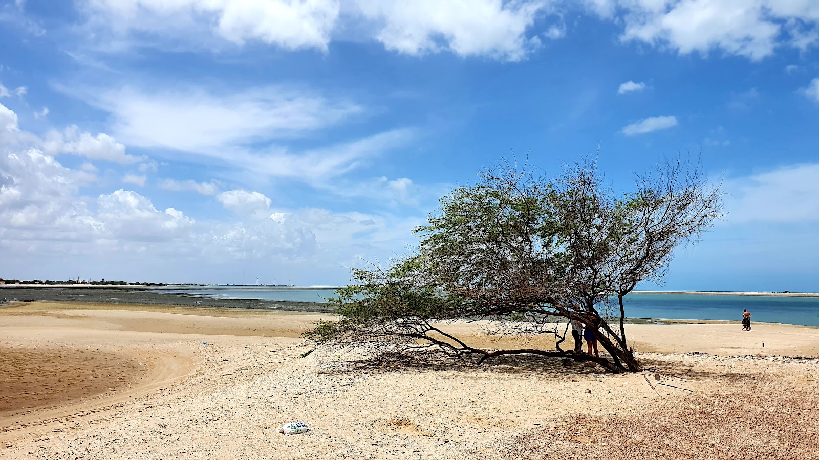 Praia de Soledade, Macau'in fotoğrafı imkanlar alanı