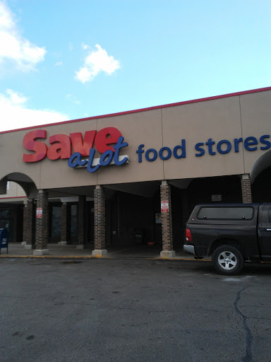 Grocery Store «Save-A-Lot», reviews and photos, 2435 Harrison Ave, Cincinnati, OH 45211, USA
