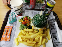 Hamburger du Restaurant halal Friends Cosy Corner Restaurant Saint-Denis - n°15