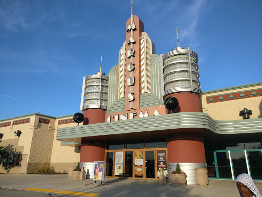 Movie Theater Marcus Ridge Cinema Reviews And Photos 5200 S Moorland Rd New Berlin