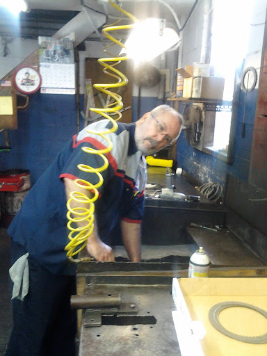 Transmission Shop «AAMCO Transmissions & Total Car Care», reviews and photos, 6304 E Colonial Dr, Orlando, FL 32807, USA