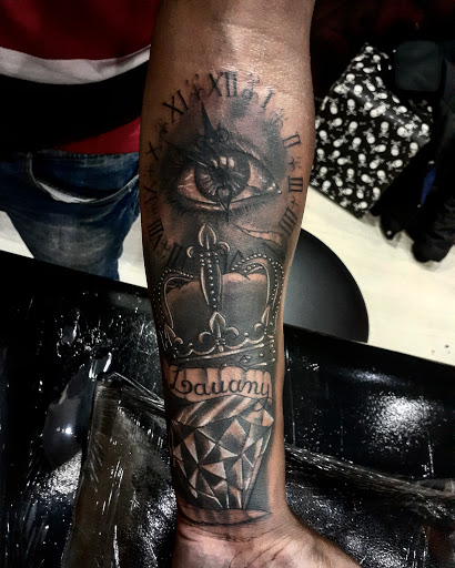 Thiago Serpa Tattoo Concept