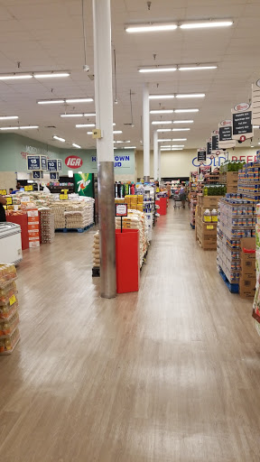 Supermarket «Rowes Supermarkets», reviews and photos, 5435 Blanding Blvd, Jacksonville, FL 32244, USA