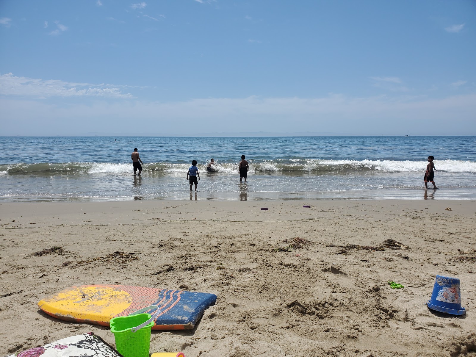 Φωτογραφία του Butterfly Beach και η εγκατάσταση