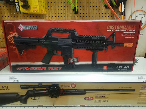 Sporting Goods Store «Big R Store of Marion», reviews and photos, 1401 W 26th St, Marion, IN 46953, USA