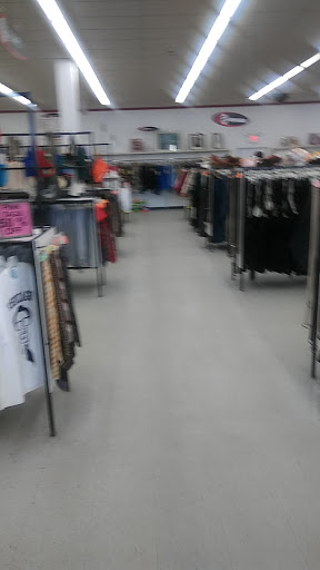 Thrift Store «Value World», reviews and photos, 11900 Detroit Ave, Lakewood, OH 44107, USA