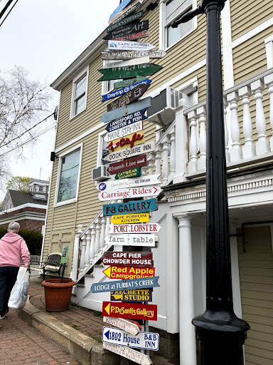 Coffee Shop «Dock Square Coffee House», reviews and photos, 18 Dock Square, Kennebunkport, ME 04046, USA
