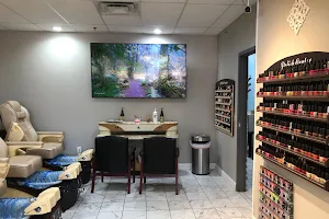 Pro Nail & Spa image