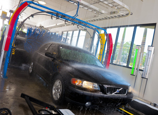 Sun & Suds Car Wash en Bradenton