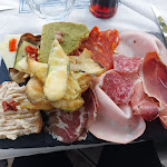 Photo n°1 de l'avis de Elena.. fait le 26/08/2021 à 11:55 sur le  Baraonda Pizzeria Ristorante Bar à Piediluco