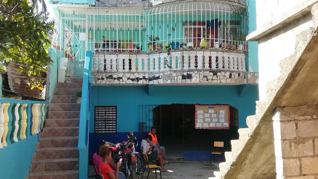 Colegio Manantial Del Saber, Santo Domingo Norte.