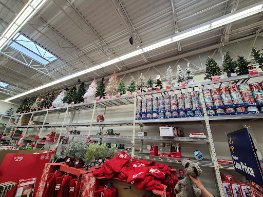 Department Store «Walmart Supercenter», reviews and photos, 1500 N Jefferson Way, Indianola, IA 50125, USA