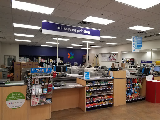Print Shop «FedEx Office Print & Ship Center», reviews and photos, 11381 Causeway Blvd, Brandon, FL 33511, USA
