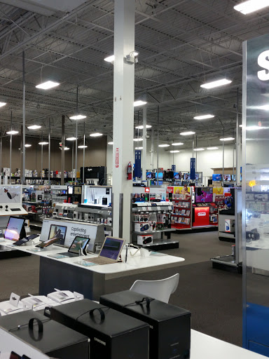 Electronics Store «Best Buy», reviews and photos, 2111 N Rock Rd #121, Wichita, KS 67206, USA