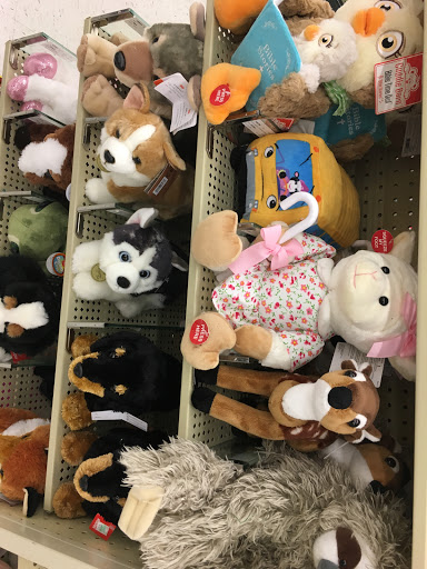 Craft Store «Hobby Lobby», reviews and photos, 290 Hawthorn Village Commons, Vernon Hills, IL 60061, USA