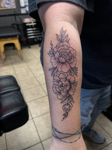 Explore lsu tattoo ideas, creative tattoo ideas in Houston, available at 333 Tattoo Studio HTX