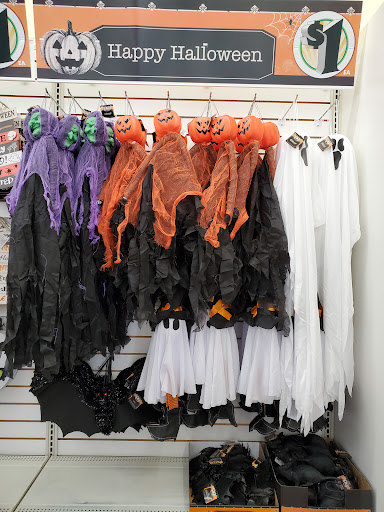 Dollar Store «Dollar Tree», reviews and photos, 11150 Research Blvd, Austin, TX 78759, USA