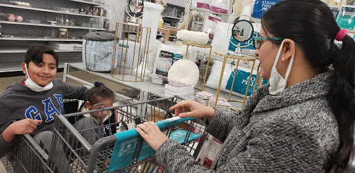 Shopping Mall «Watson Glen Shopping Center», reviews and photos, 209 S Royal Oaks Blvd, Franklin, TN 37064, USA