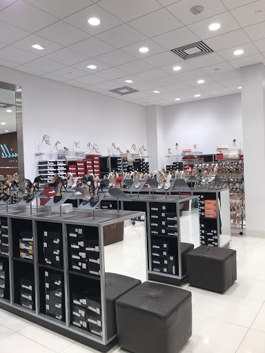 Dress Store «Camille La Vie», reviews and photos, 11401 Pines Blvd #698, Pembroke Pines, FL 33026, USA