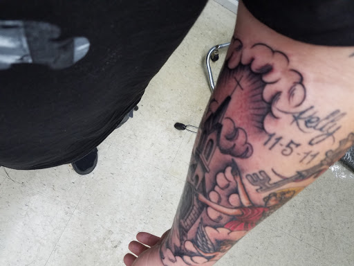 Tattoo Shop «West Anchor Tattoo», reviews and photos, 15330 Brookpark Rd, Cleveland, OH 44135, USA