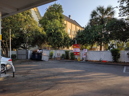 Convenience Store «Circle K», reviews and photos, 320 Meeting St, Charleston, SC 29403, USA