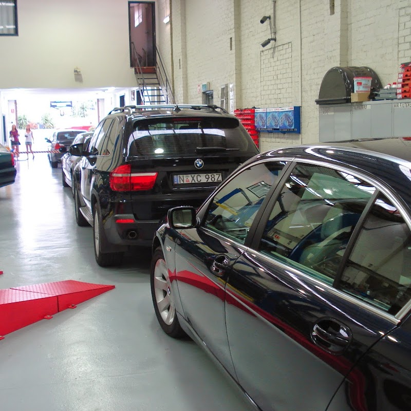 Brumby Motors - Car service in Sydney