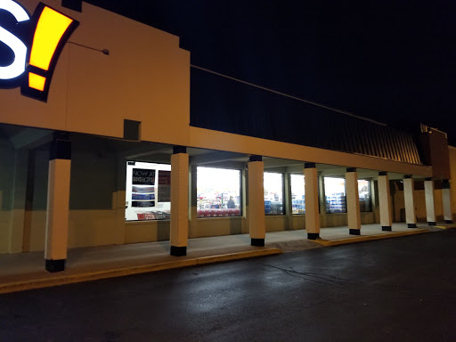 Discount Store «Big Lots», reviews and photos, 5640 Dixie Hwy, Waterford Twp, MI 48329, USA