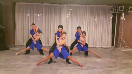 Extravaganza Dance Company