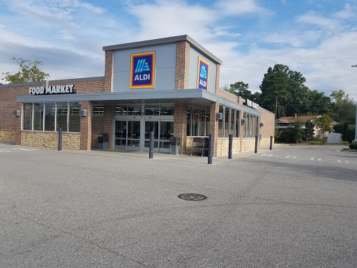 Supermarket «ALDI», reviews and photos, 111 Woodland Terrace E, Oak Ridge, TN 37830, USA