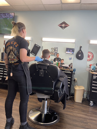 Barber Shop «Frenchie’s Classic Barbershop», reviews and photos, 3781 S Nova Rd A, Port Orange, FL 32127, USA