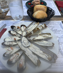 Photo n°10 de Vague A Bon à Fleury ()