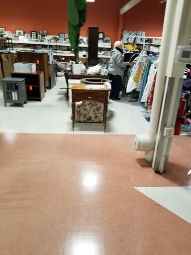 Thrift Store «Goodwill - Elk River», reviews and photos