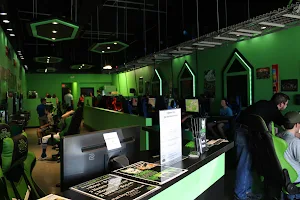 E-Gamers Cafe image